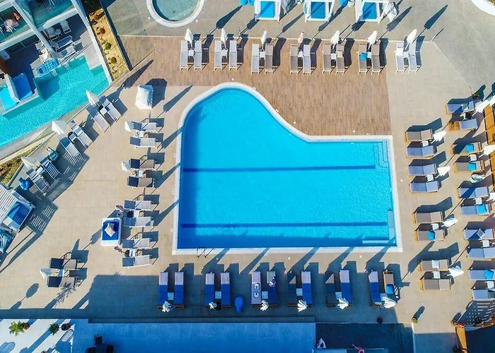 Harmony Crest Resort& (adults Only) Otel 4*