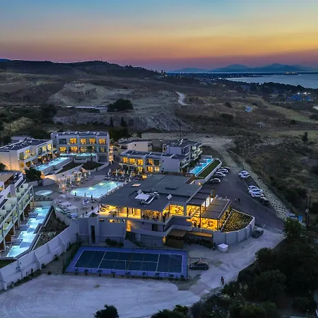 Harmony Crest Resort& (adults Only) فندق بلدة كوس