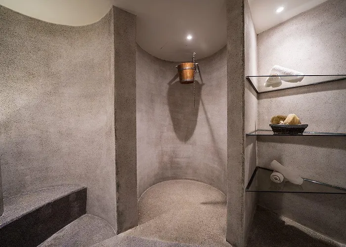 Harmony Crest Resort& (adults Only) Hotell 4*