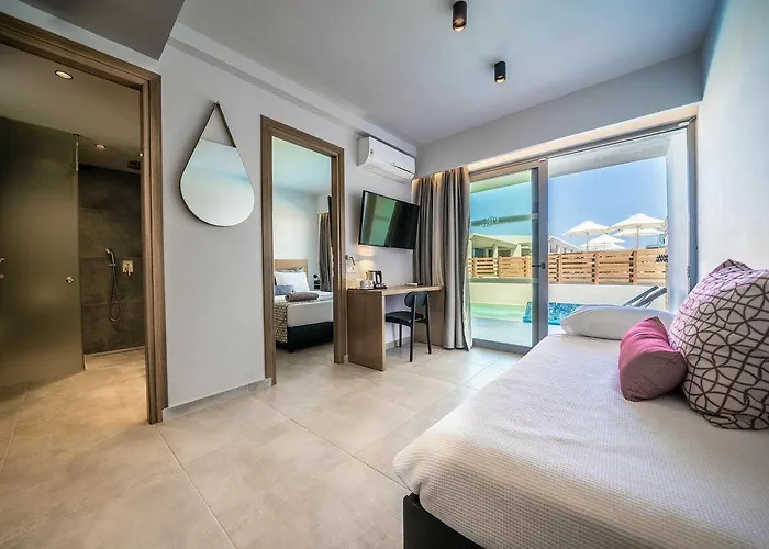 Harmony Crest Resort& (adults Only)