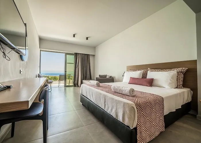 Hotell Harmony Crest Resort& (adults Only)