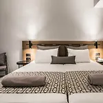 Harmony Crest Resort& (adults Only) 4*