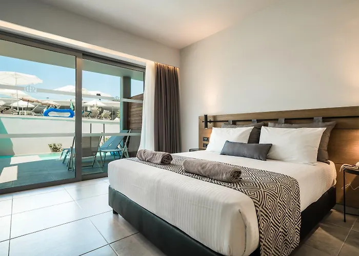 Harmony Crest Resort& (adults Only)